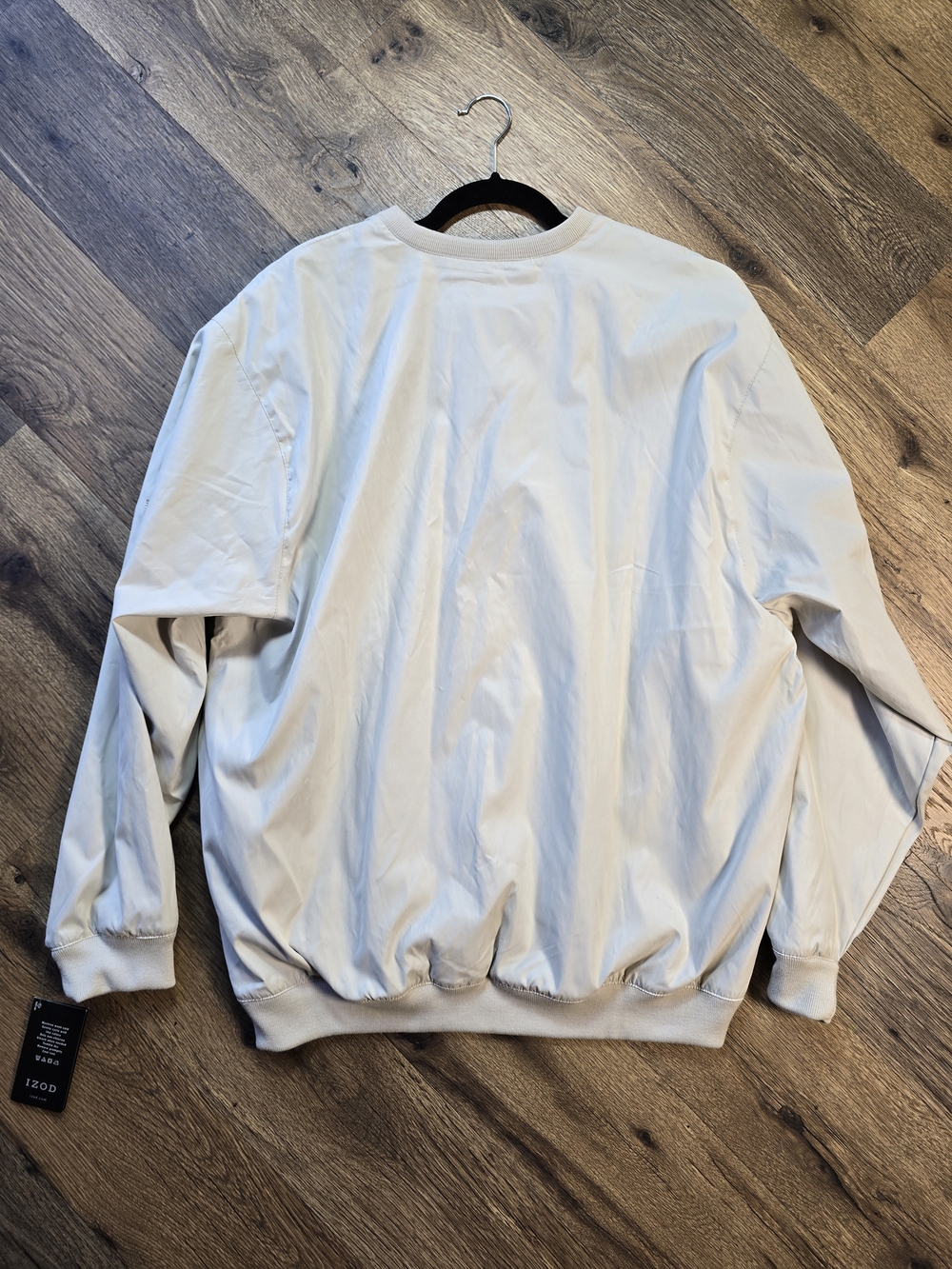NWT Izod Men's V-Neck Pullover Windbreaker Sweater in Khaki - Picture 2 of 7